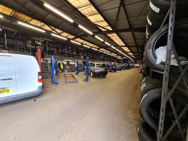 Plume Tyre Service
