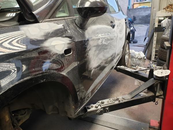 Lothian Craft Cars Ltd