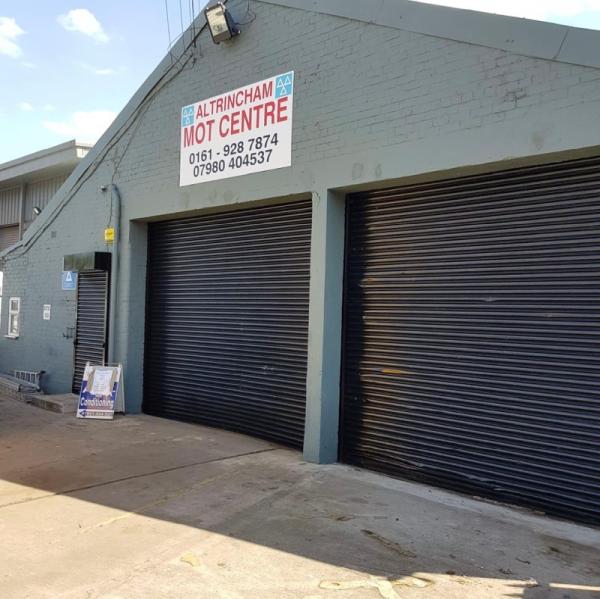 Altrincham Mot Centre