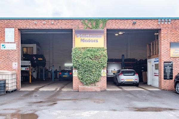 Platinum Motors & Tyres