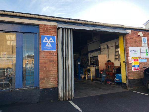 Queen Street Garage