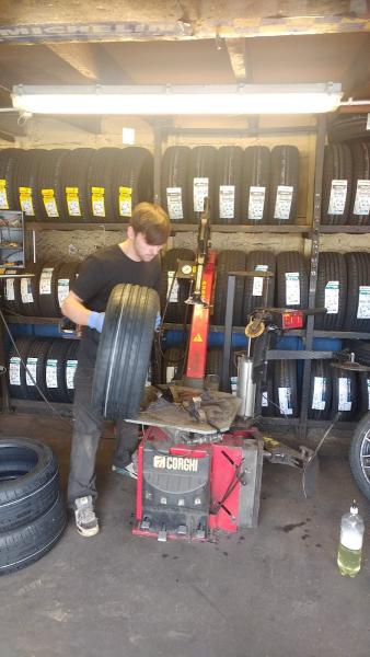 Quality Tyre Services