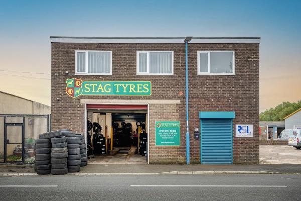 Stag Tyres
