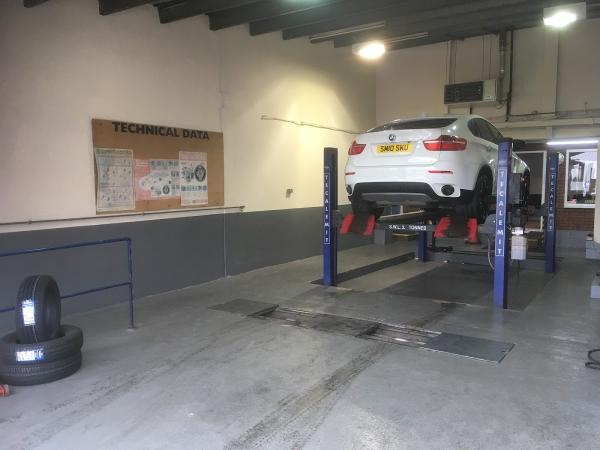 Magnum Mot and Repairs Ltd