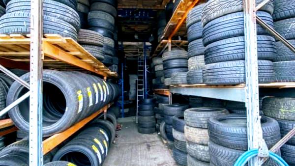 Spalding Tyres