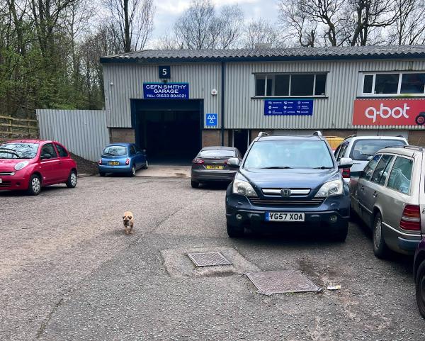 Cefn Smithy Garage