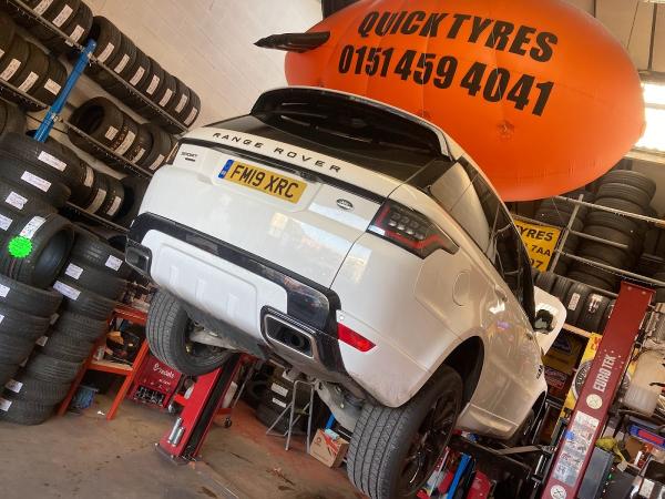 Quick Tyres Kirkby Liverpool & 24/7 Mobile Tyre Fitting Service