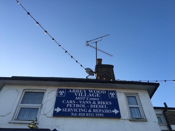 Abbeywood Village Mot Centre