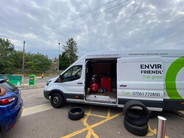 EFT Garage & Mobile Tyre Fitting