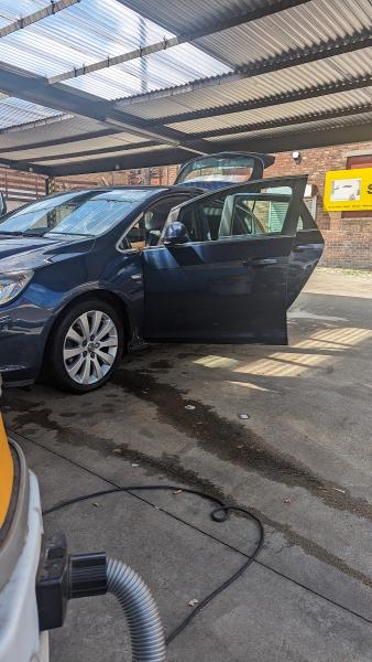 Top Hand Carwash