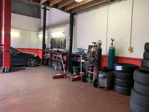 Kingfit Exhaust & Tyre Centre