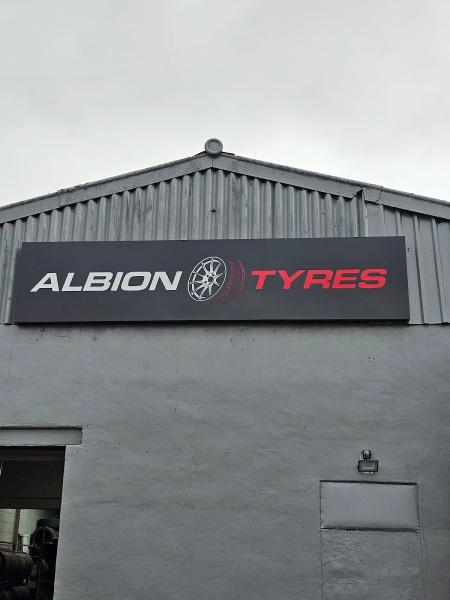 Albion Tyres