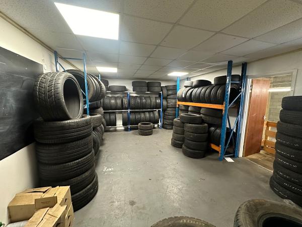 Yeovil Tyres and Repairs Ltd