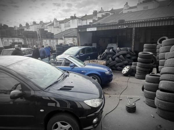 Blackrock Tyres