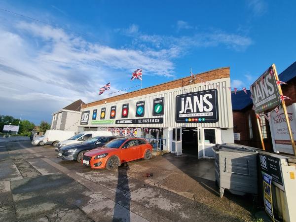 Jan's Service Centre Ltd