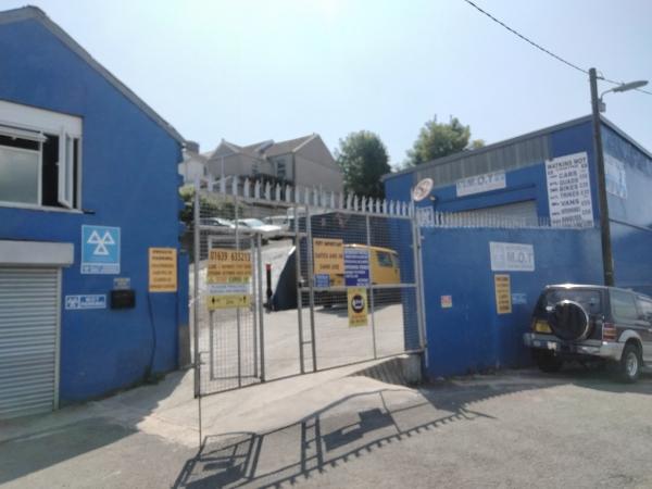 Watkins Mot Testing Lewis Road