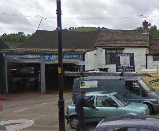 Broadheads Bridge End Garage