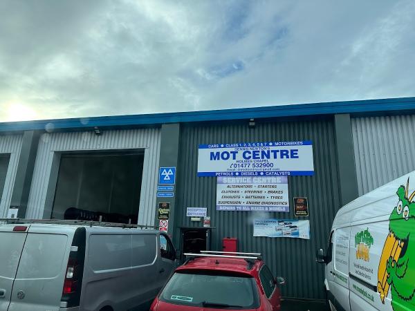 Dennis Newton's MOT Centre