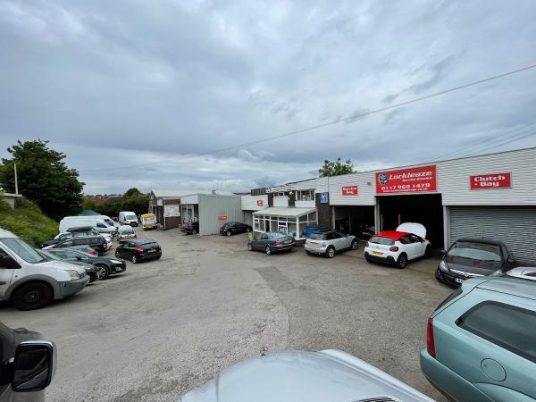 Lockleaze Service Station