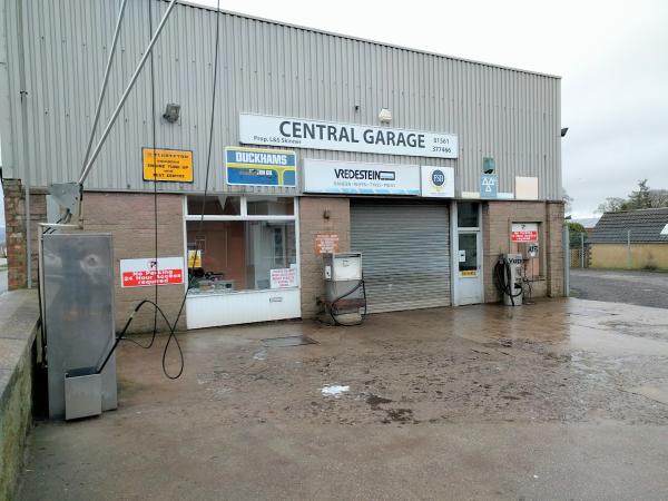 Central Garage Laurencekirk