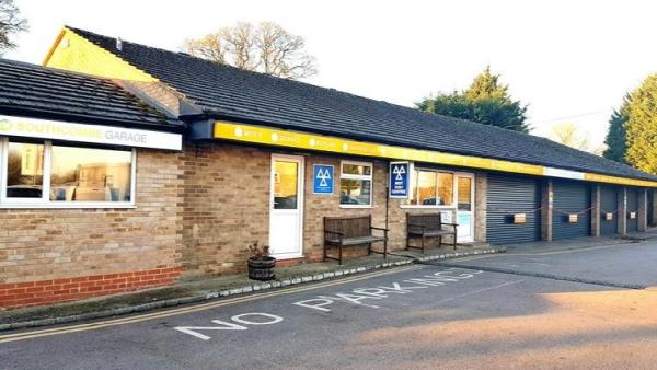 Southcombe Garage Ltd