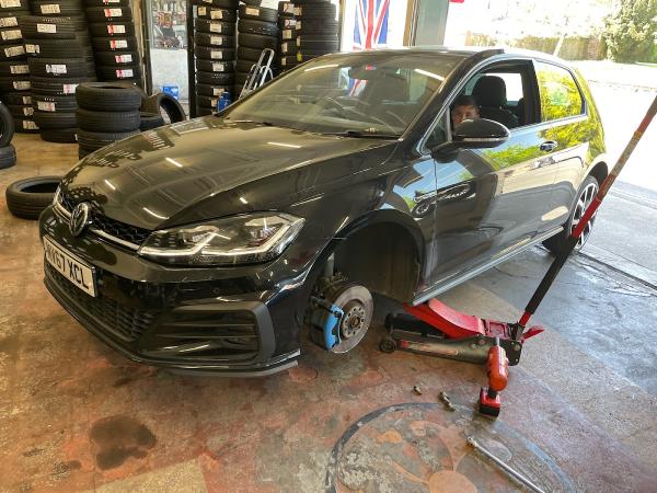 Mobile Tyres Devon 24 Hr Emergency Service Devon South West