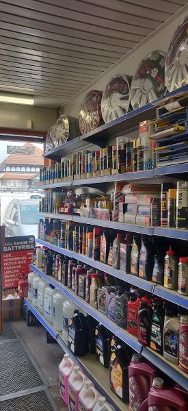 Luton Auto Factors