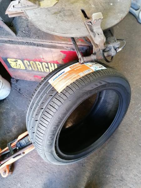 Wells Tyres