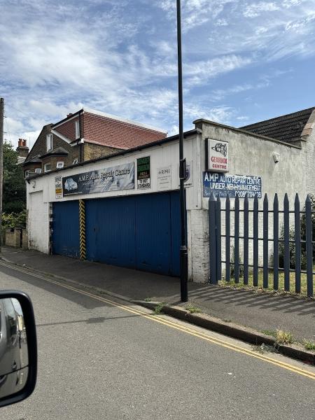 A M P Auto Repair Centre