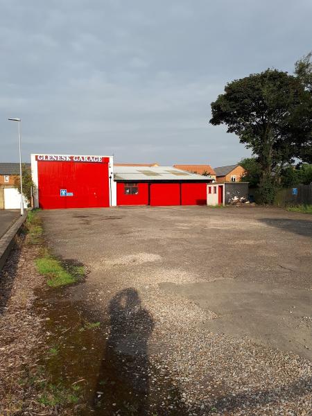 Glenesk Garage