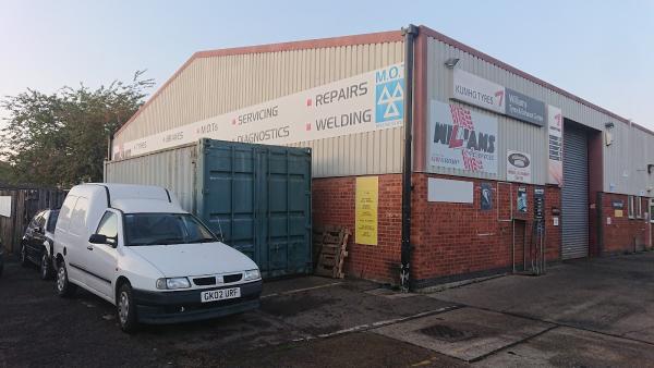 Williams Tyre & Exhaust Centre Ltd