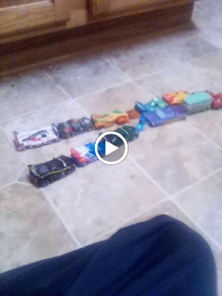 Piston Cup Garage