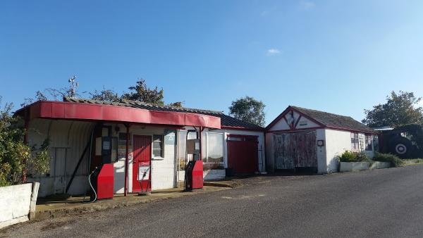 Metfield Garage