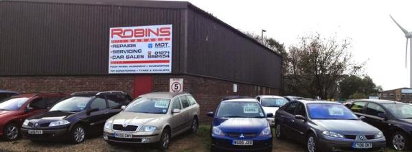 Robins Garages