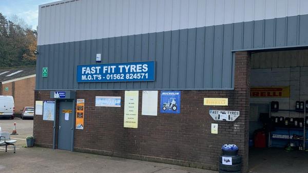 Fast Fit Tyres and Exhausts