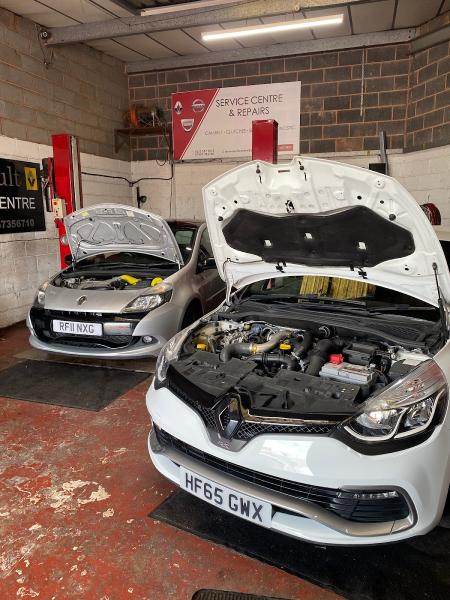 The Renault Specialist