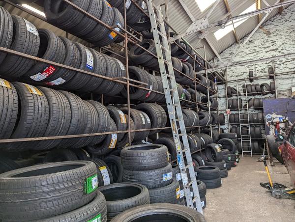 Save on Tyres