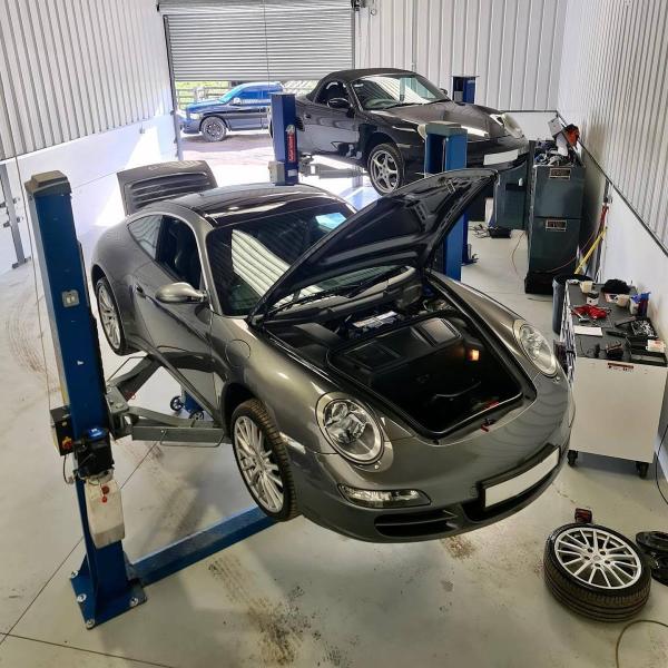 PMR Independent Porsche Specialists