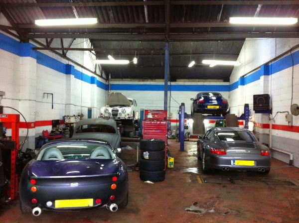 Econofix MOT Centre