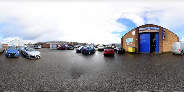 Lightfoot's Garage & MOT Test Centre