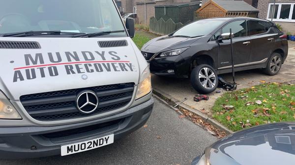 Mundys Auto Recovery & Mobile Tyre Fitting