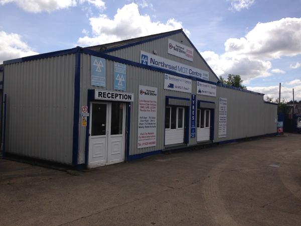 Darlington Mot Centre