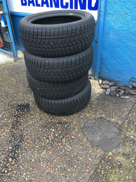 London Road Tyres