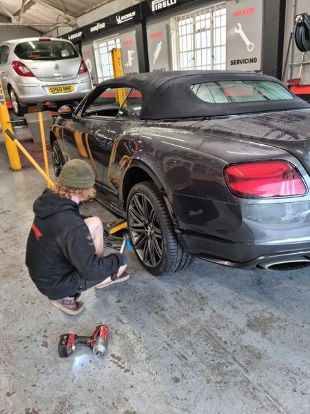 Portsmouth Exhaust & Tyre Services UK