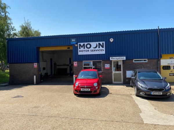 Moon Motor Services