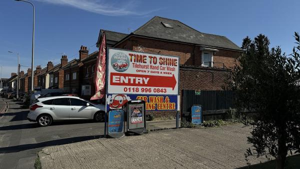 Tilehurst Hand Car Wash and Valeting Center