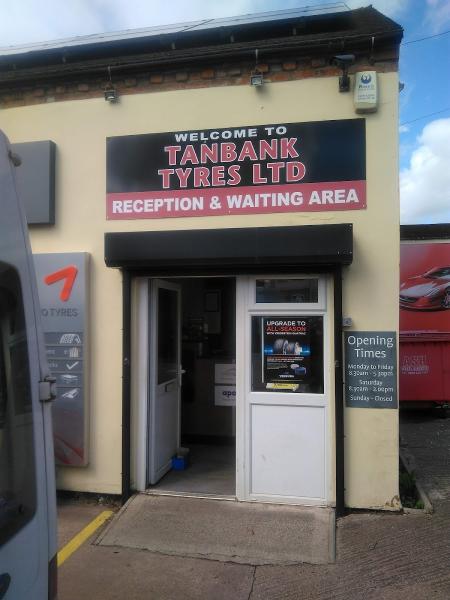 Tan Bank Tyres