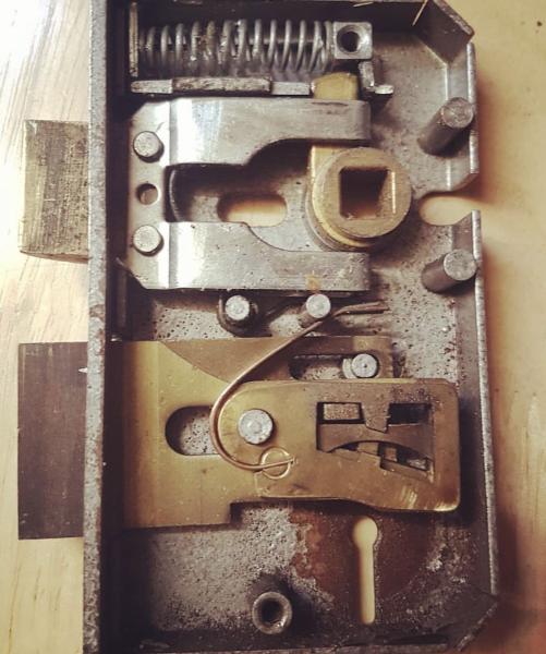 Regency Locksmith Thames Ditton