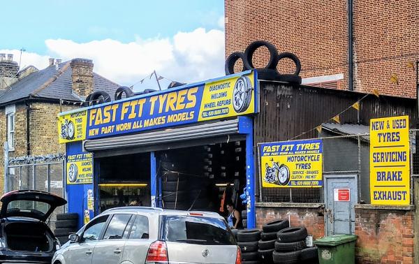 Fast Fit Tyres