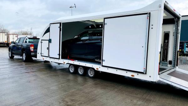 Enclosed Luxury Car Transport Manchester